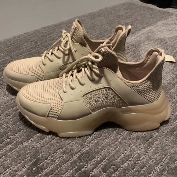 Steve Madden | Shoes | Steve Madden Sneakers | Poshmark